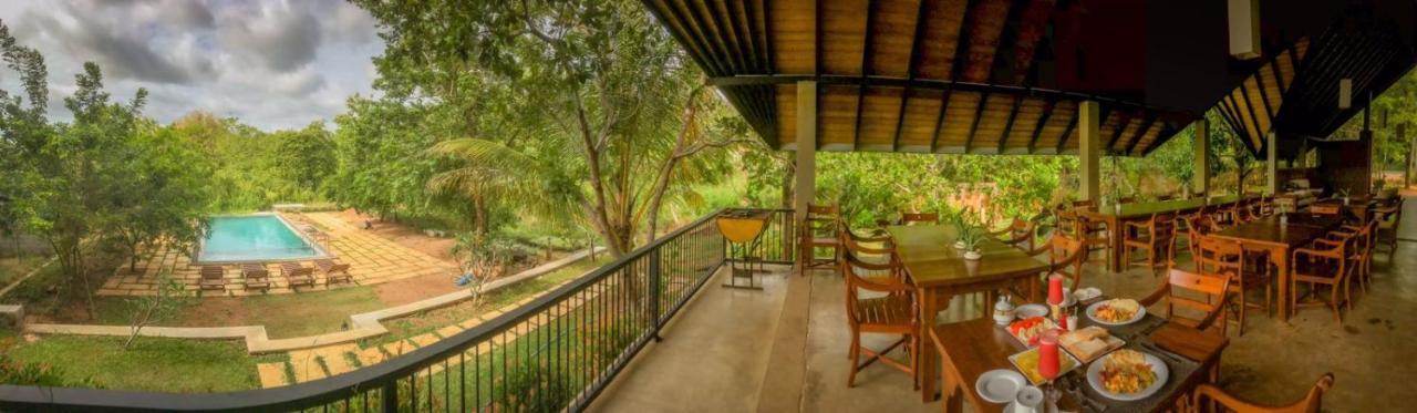 Go Go Green Resort Habarana Exterior foto
